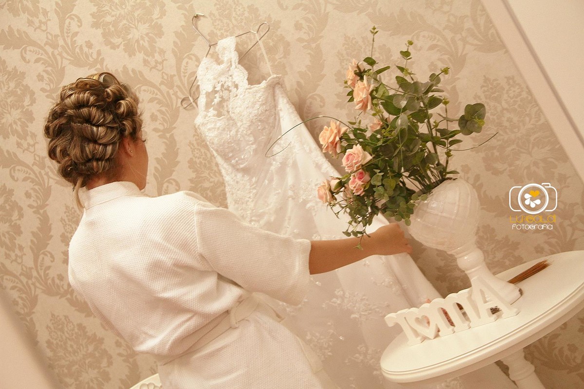 Fotos tiradas por Lu Galdi Fotografia , registrando a  Cerimonia Religiosa  de Casamento de Suellen e Milton  no  Espaço Toque de Amor , na cidade de Piracicaba/SP ,