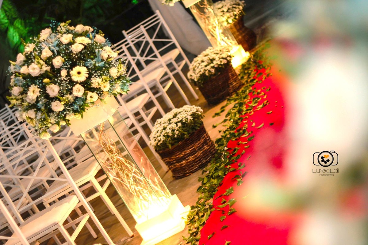 Fotos tiradas por Lu Galdi Fotografia , registrando a  Cerimonia Religiosa  de Casamento de Suellen e Milton  no  Espaço Toque de Amor , na cidade de Piracicaba/SP ,