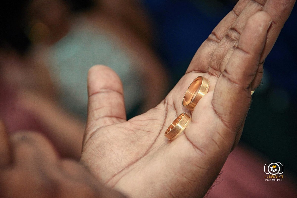 Fotos tiradas por Lu Galdi Fotografia , registrando a  Cerimonia Religiosa  de Casamento de Suellen e Milton  no  Espaço Toque de Amor , na cidade de Piracicaba/SP ,