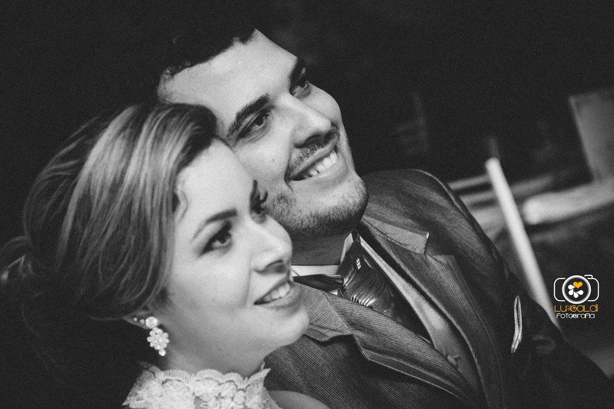 Fotos tiradas por Lu Galdi Fotografia , registrando a  Cerimonia Religiosa  de Casamento de Suellen e Milton  no  Espaço Toque de Amor , na cidade de Piracicaba/SP ,