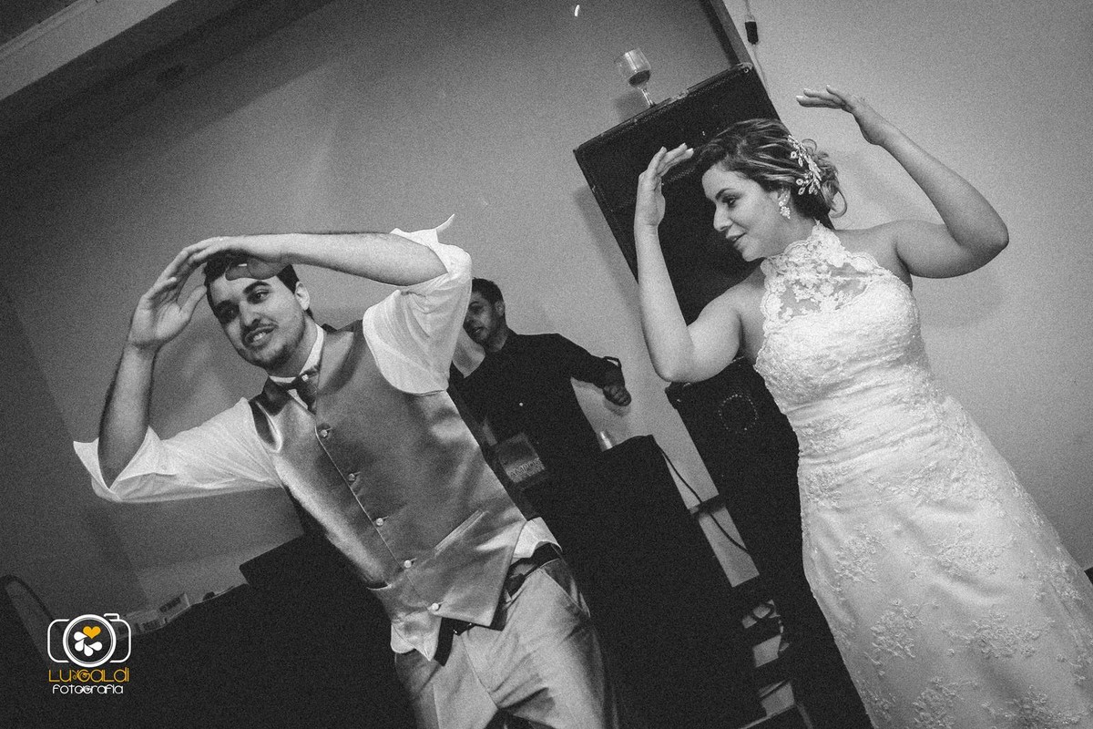 Fotos tiradas por Lu Galdi Fotografia , registrando a  Cerimonia Religiosa  de Casamento de Suellen e Milton  no  Espaço Toque de Amor , na cidade de Piracicaba/SP ,Fotos tiradas por Lu Galdi Fotografia , registrando a  Cerimonia Religiosa  de Casa