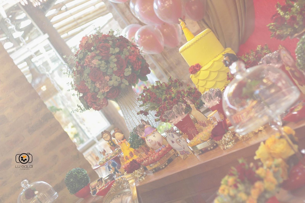 Fotos tiradas por Lu Galdi Fotografia , registrando o Primeiro Aninho de Isabella , na cidade de Piracicaba/SP , no Salão de Festas Maravilha Eventos Fotos tiradas por Lu Galdi Fotografia , registrando o Primeiro Aninho de Isabella , na cidade de P