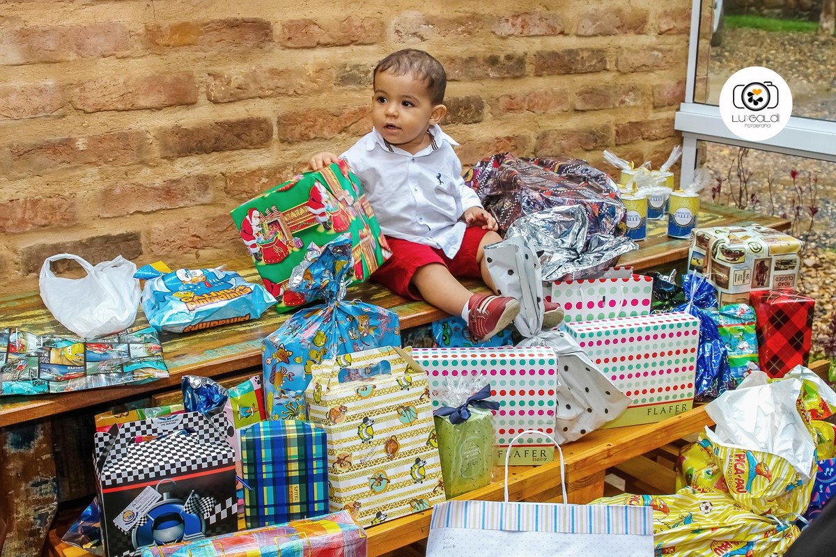 Fotos tiradas por Lu Galdi Fotografia , em Primeiro Aninho do Talles , no salão Maravilha Eventos , na cidade de Piracicaba/SP,