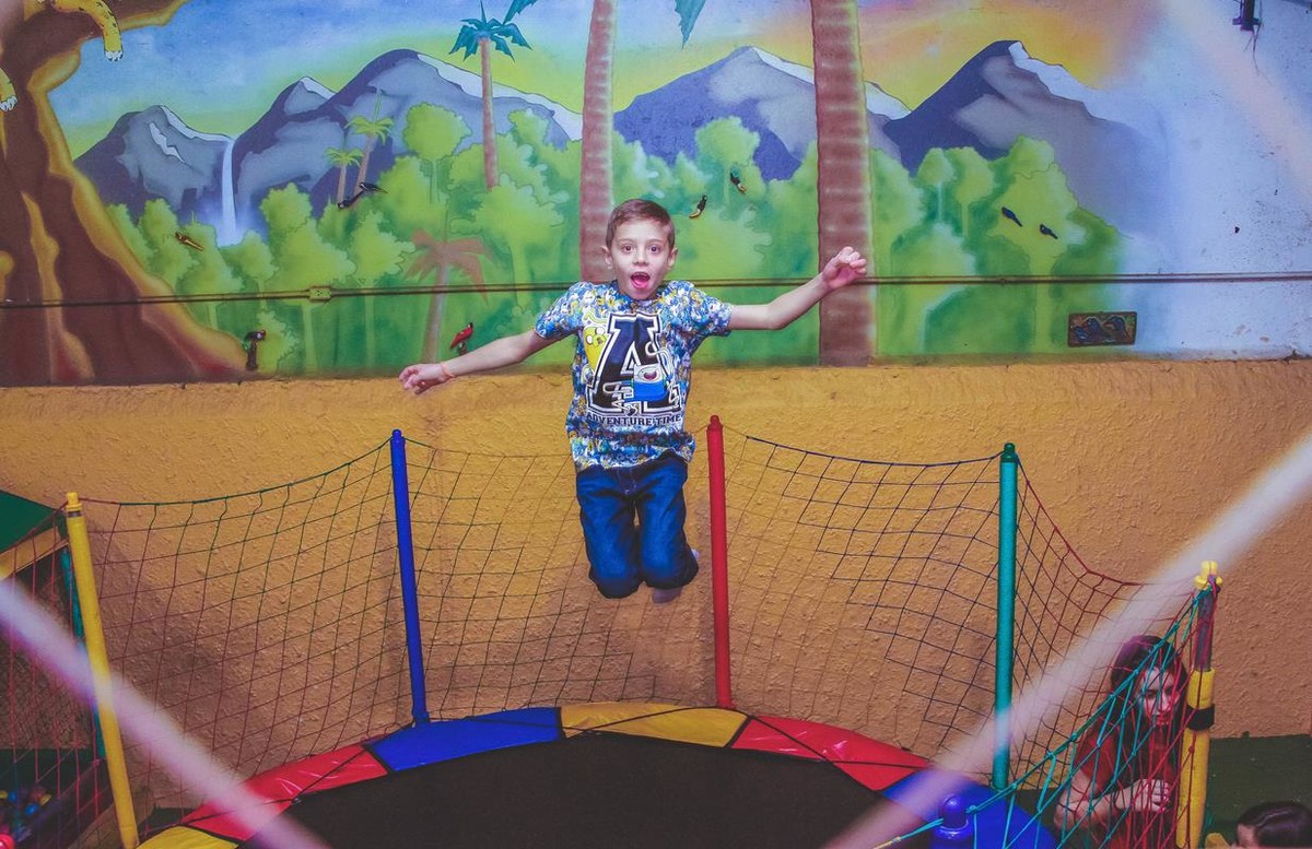 Henrique 8 anos , aniversario , infantil , fotos tiradas por Lu Galdi Fotografia , na cidade de Piracicaba , em Buffet Doces e |Travessuras , registrando os 8 aninhos  do Henrique .