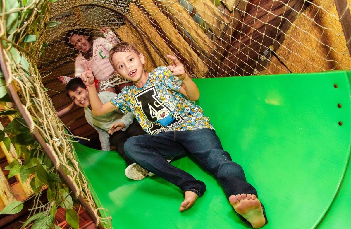 Henrique 8 anos , aniversario , infantil , fotos tiradas por Lu Galdi Fotografia , na cidade de Piracicaba , em Buffet Doces e |Travessuras , registrando os 8 aninhos  do Henrique .