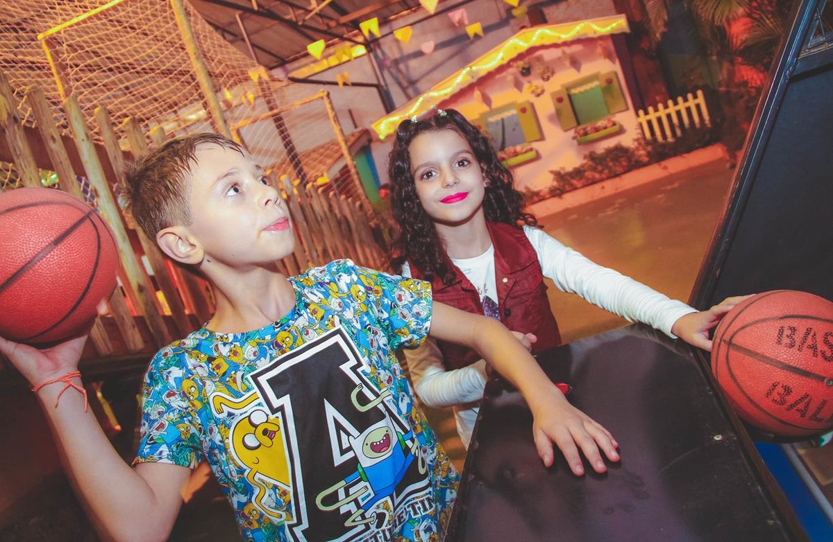 Henrique 8 anos , aniversario , infantil , fotos tiradas por Lu Galdi Fotografia , na cidade de Piracicaba , em Buffet Doces e |Travessuras , registrando os 8 aninhos  do Henrique .