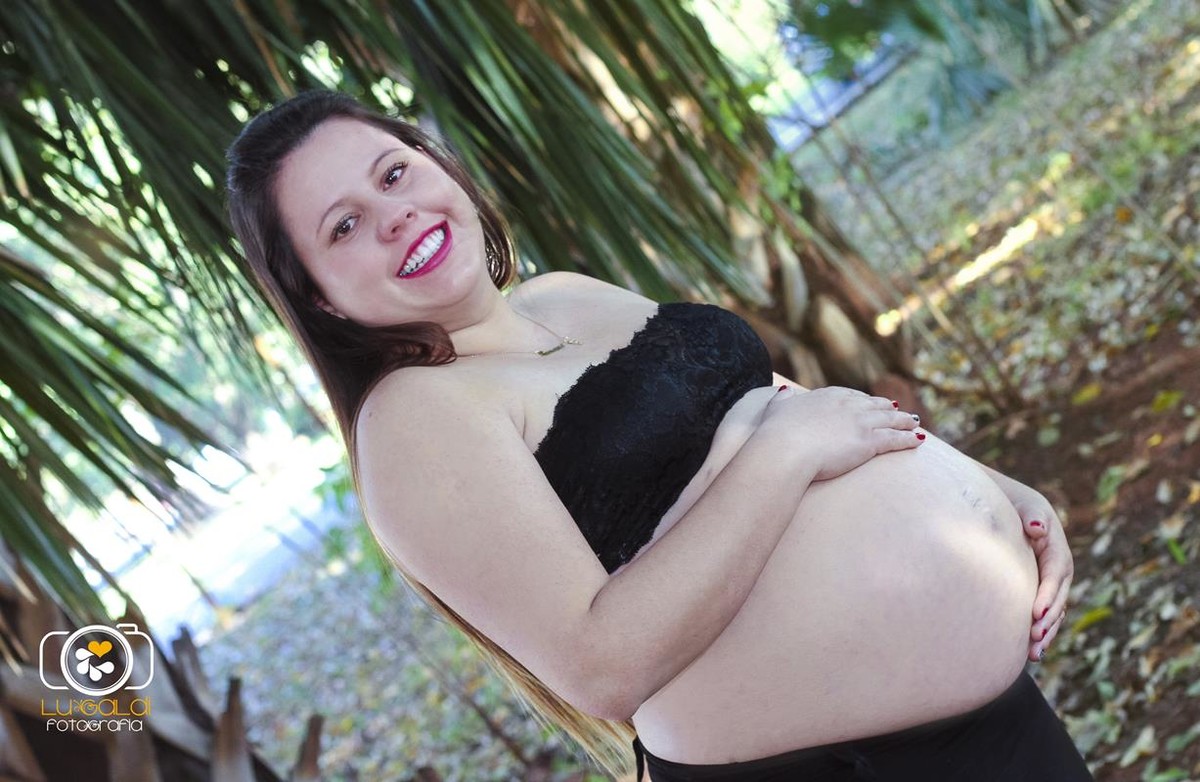 Gestante , fotos tiradas por Lu Galdi Fotografia , na cidade de Piracicaba , no Parque da Rua do porto e Hotel Beira Rio , fotografando a gestação de Suzana , junto ao seu marido Alexandre , a espera de Enzo Alexandre !