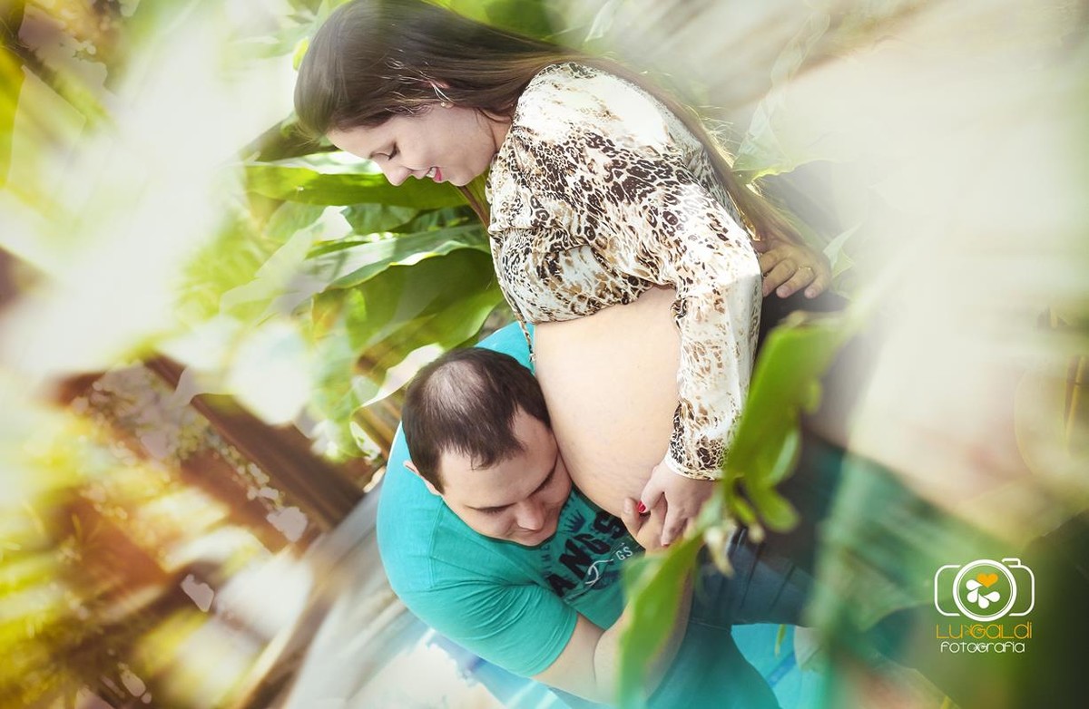Gestante , fotos tiradas por Lu Galdi Fotografia , na cidade de Piracicaba , no Parque da Rua do porto e Hotel Beira Rio , fotografando a gestação de Suzana , junto ao seu marido Alexandre , a espera de Enzo Alexandre !