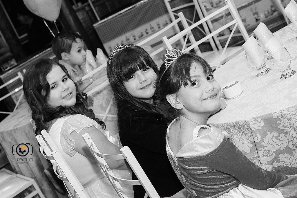 Fotos tiradas por Lu Galdi Fotografia , em Aniversario de 9 Anos , da Gaby , Festa Infantil , realizada na cidade de Piracicaba/SP , no salão de festas ,  Maravilha Comemorações