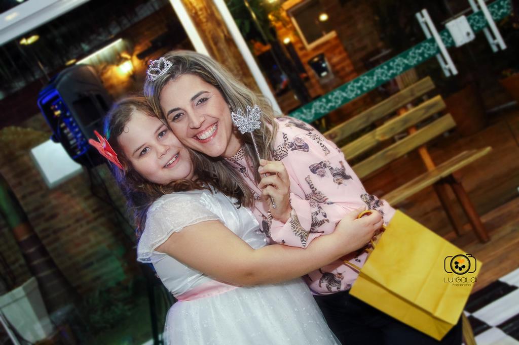 Fotos tiradas por Lu Galdi Fotografia , em Aniversario de 9 Anos , da Gaby , Festa Infantil , realizada na cidade de Piracicaba/SP , no salão de festas ,  Maravilha Comemorações