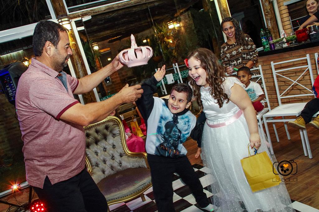 Fotos tiradas por Lu Galdi Fotografia , em Aniversario de 9 Anos , da Gaby , Festa Infantil , realizada na cidade de Piracicaba/SP , no salão de festas ,  Maravilha Comemorações
