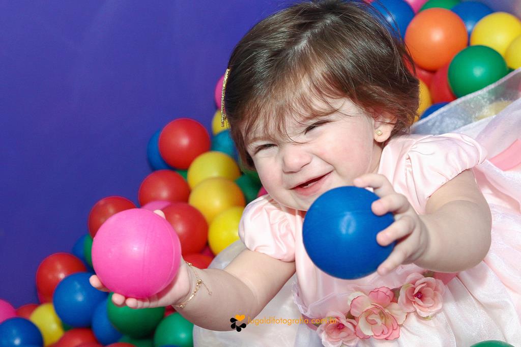 Fotos tiradas por Lu Galdi Fotografia , em comemoração de aniversario infantil , do Primeiro Aninho , de Isabela em Buffet Zapaloo , na cidade de Piracicaba/SP
