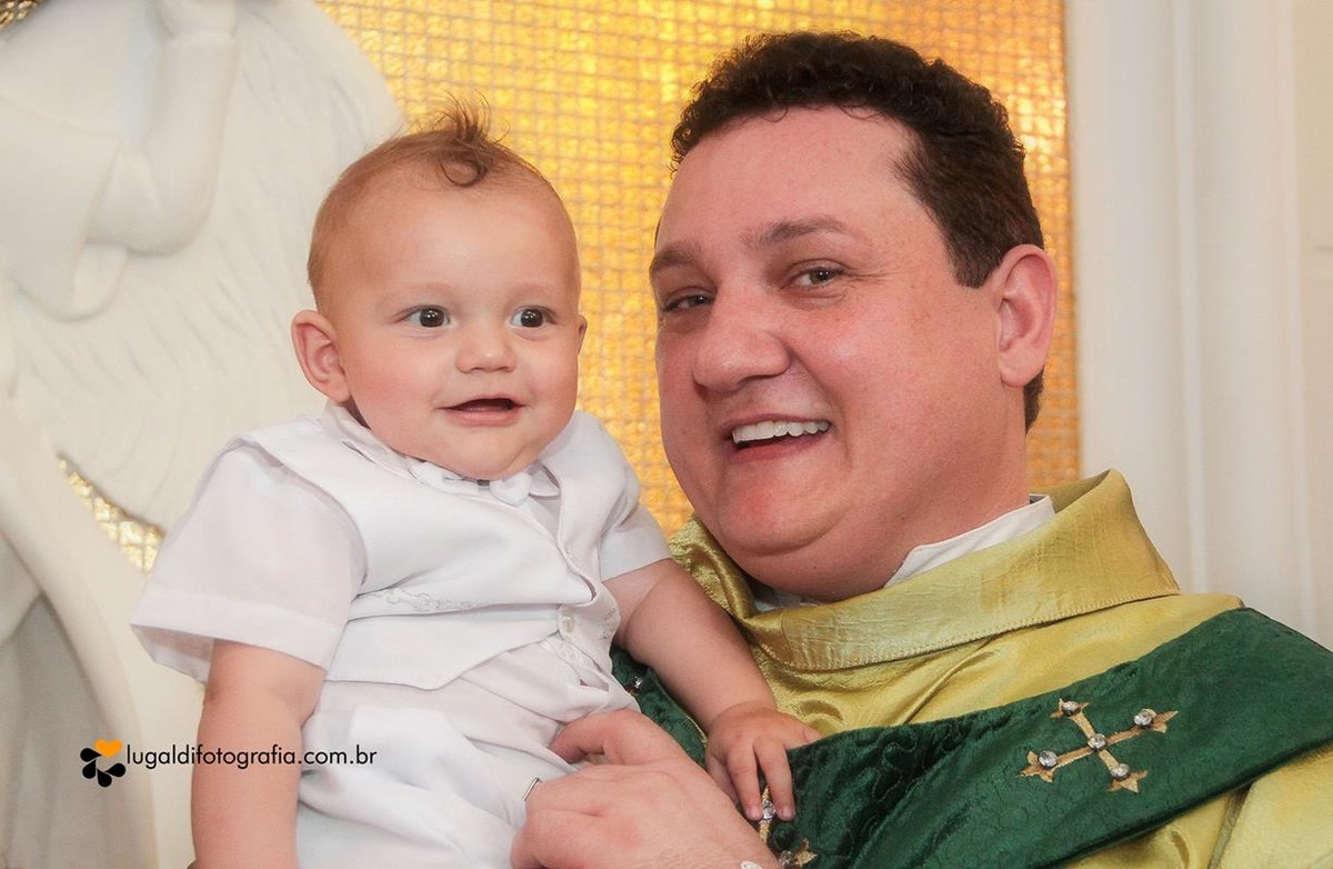 Fotos tiradas por Lu Galdi Fotografia , Batizado Miguel , na Paróquia São José , na cidade de Piracicaba/SP