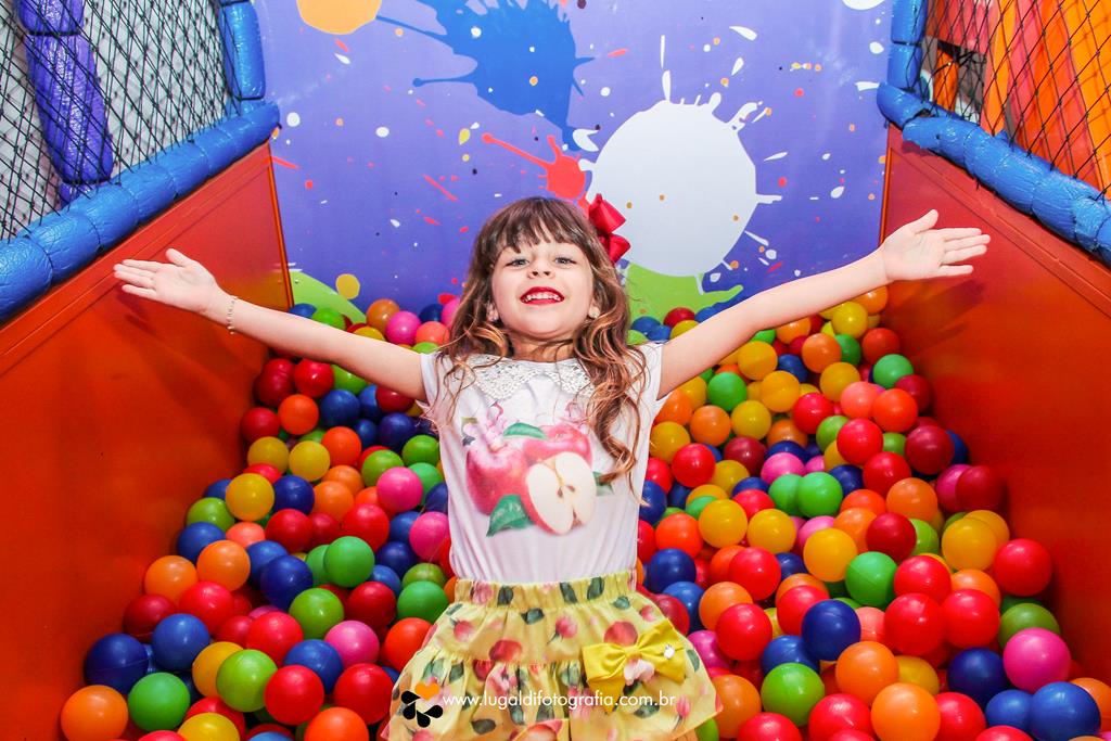 Comemorando , 5 aninhos , festa infantil , Mariana , por Lu Galdi Fotografia, na cidade de Piracicaba/SP , com muitas alegrias e divers~çao em Buffet Serelep , Branca de Neve , familia