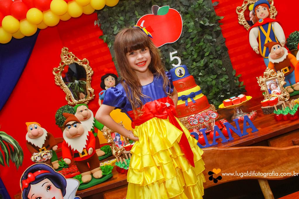 Comemorando , 5 aninhos , festa infantil , Mariana , por Lu Galdi Fotografia, na cidade de Piracicaba/SP , com muitas alegrias e divers~çao em Buffet Serelep , Branca de Neve , familia