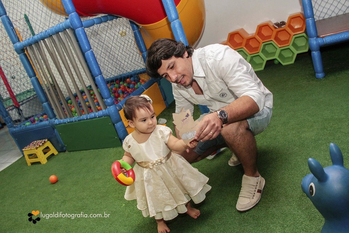 Primeiro Aninho da Manuela , fotos tiradas por Lu Galdi Fotografia , registrando a alegria e o amor , na cidade de Piracicaba/Sp , em Buffet Castelinho