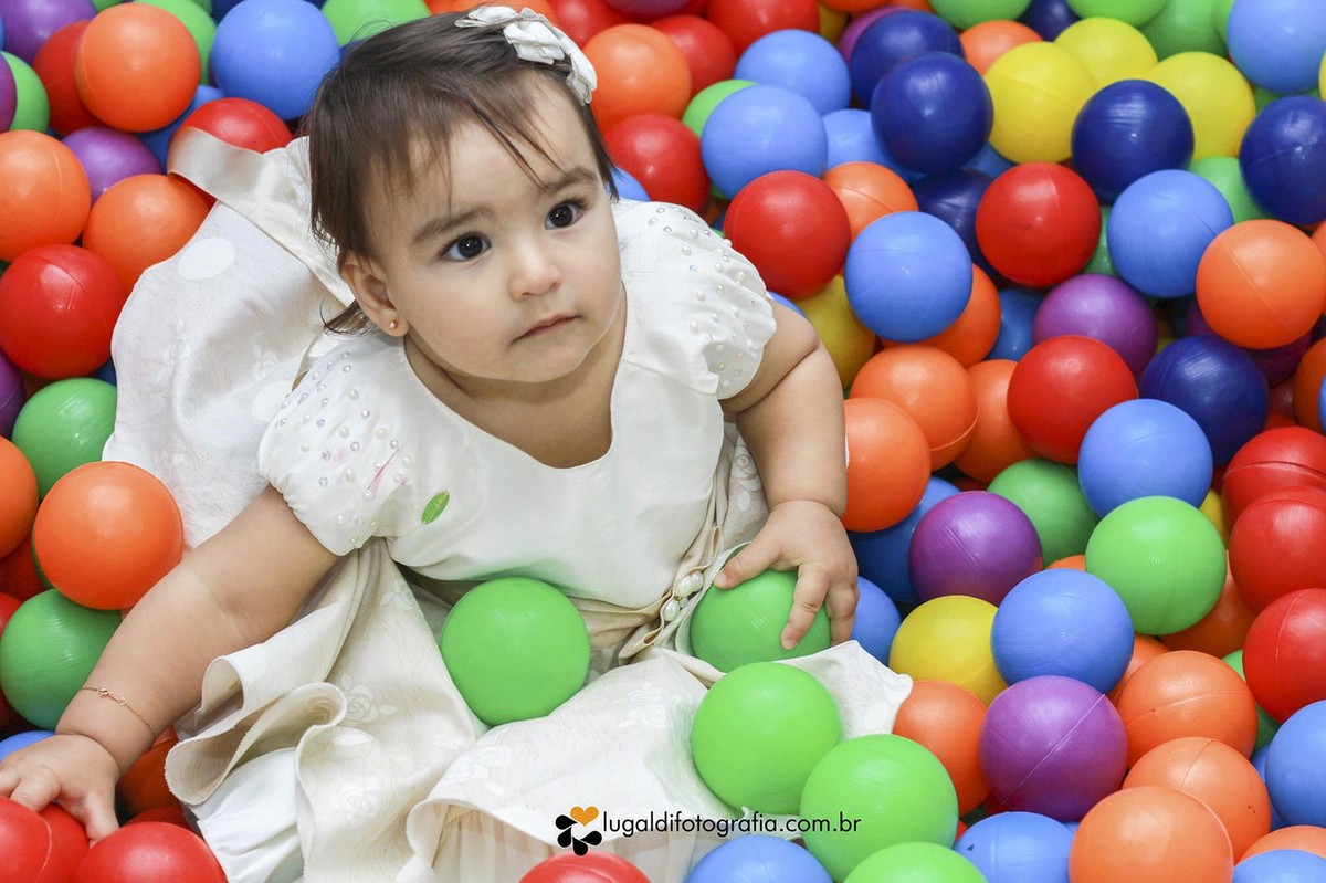 Primeiro Aninho da Manuela , fotos tiradas por Lu Galdi Fotografia , registrando a alegria e o amor , na cidade de Piracicaba/Sp , em Buffet Castelinho