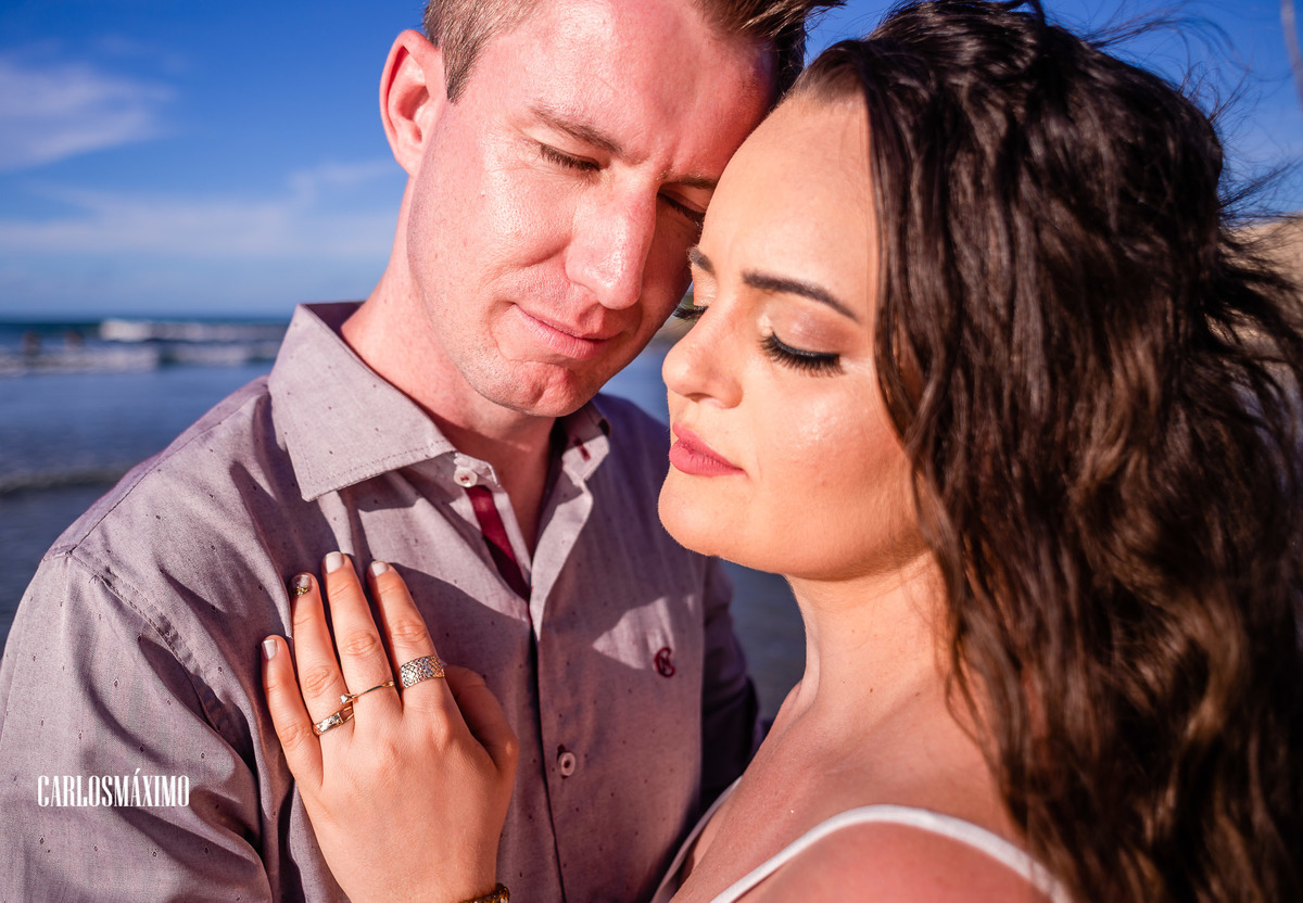 PRÉ WEDDING NA  PRRAIA