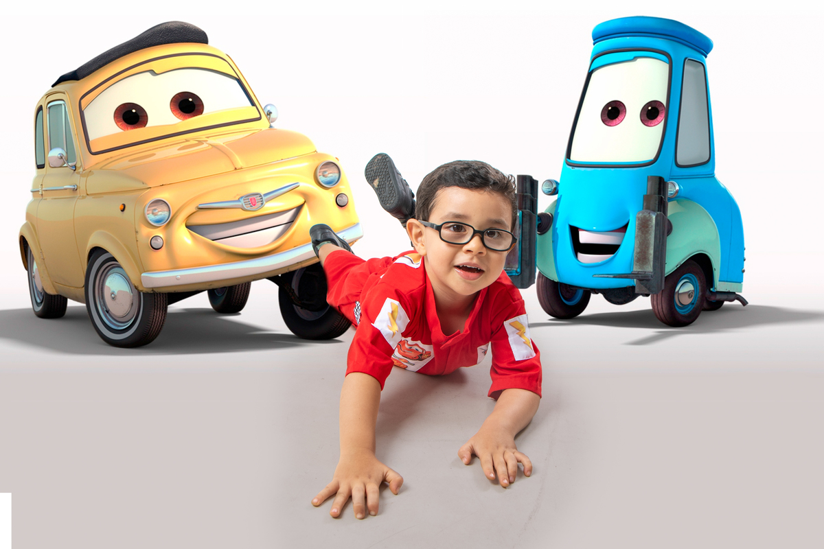 Relâmpago Mcqueen, Mat, Ruivo e toda a turminha estavam presentes no ensaio fotográfico com tema Carros