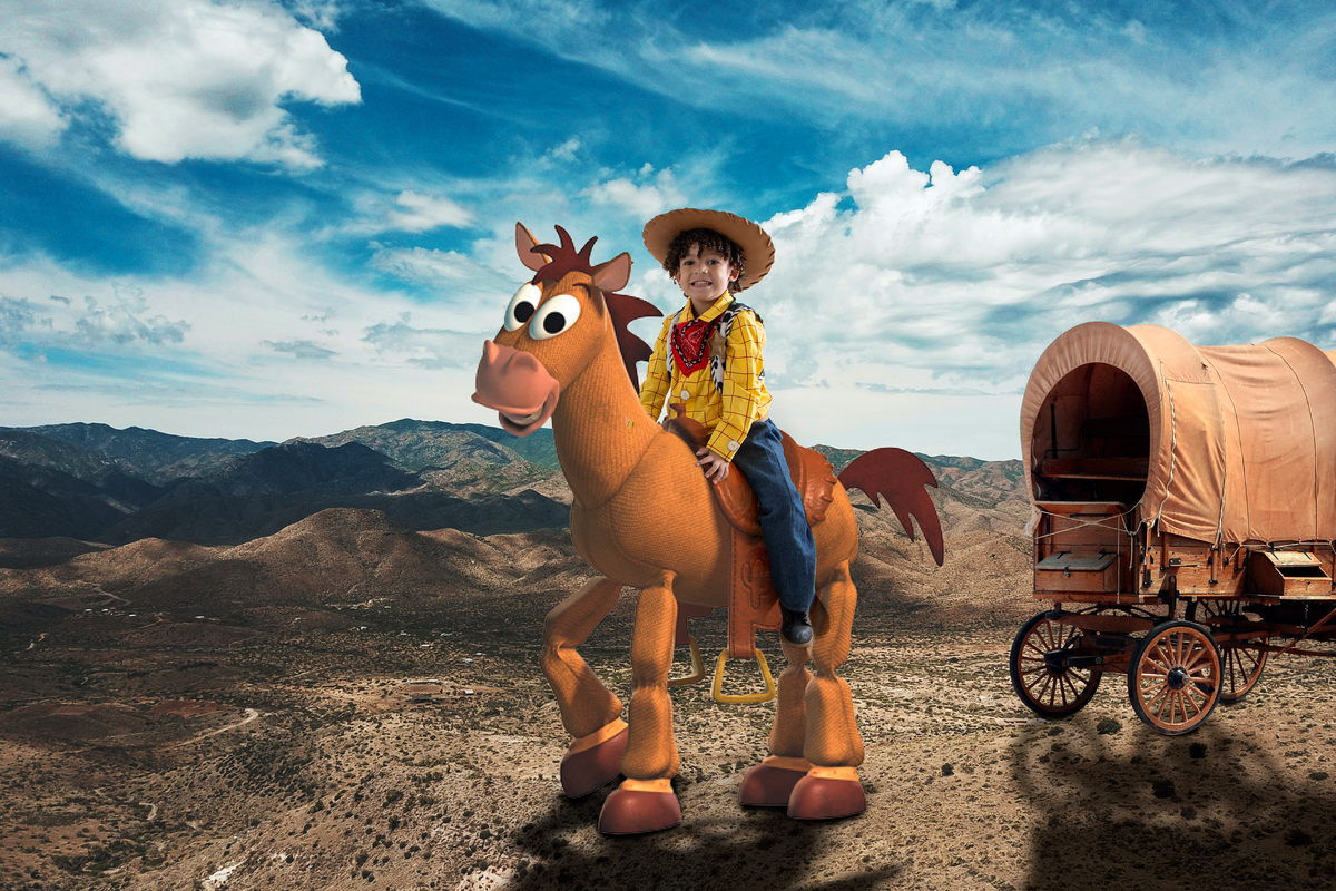 Xerife Woody e cavalo Bala no alvo