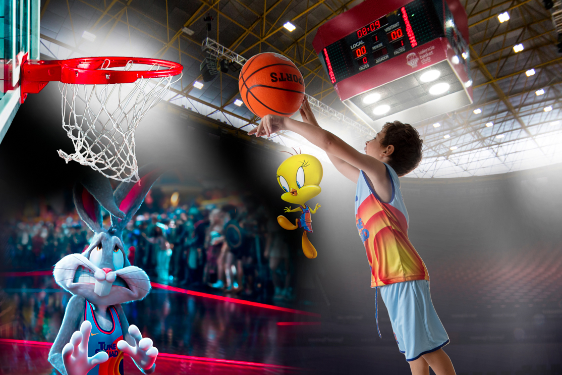Space Jam, o Novo legado foi a inspiração para o ensaio fotográfico do Barnardo, com parna longa e toda a turma do Looney Tunes.