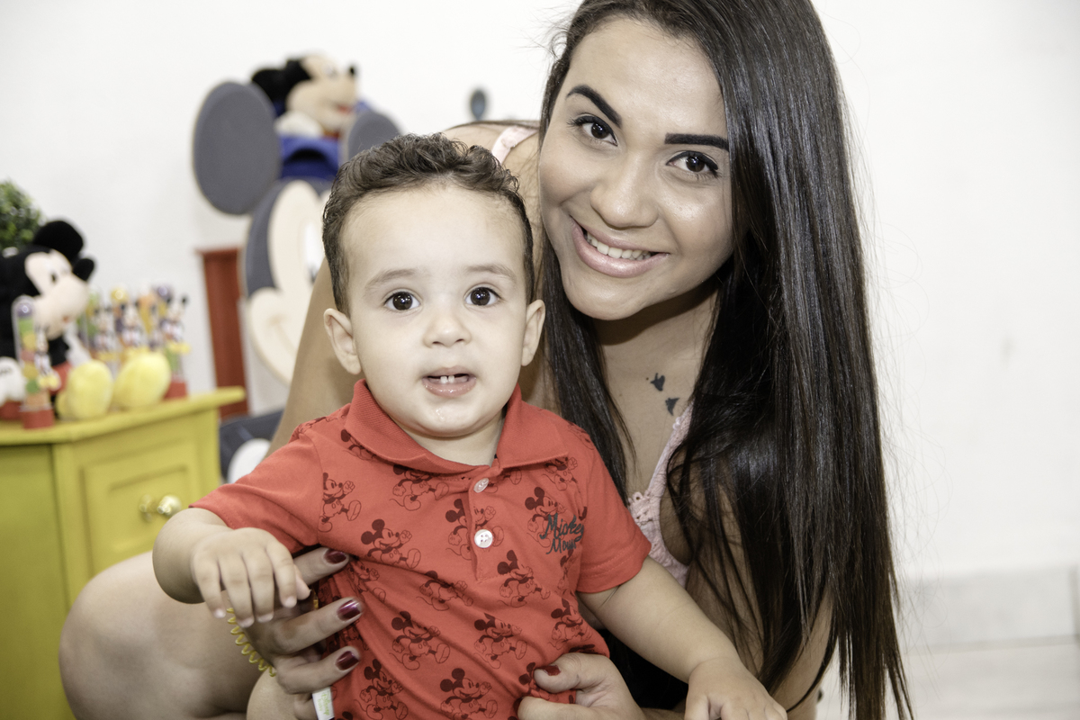 Festa de aniversario de um ano, com tema Mickey, eu e minha mamãe
