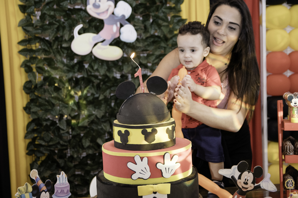 Festa de aniversario de um ano, com tema Mickey