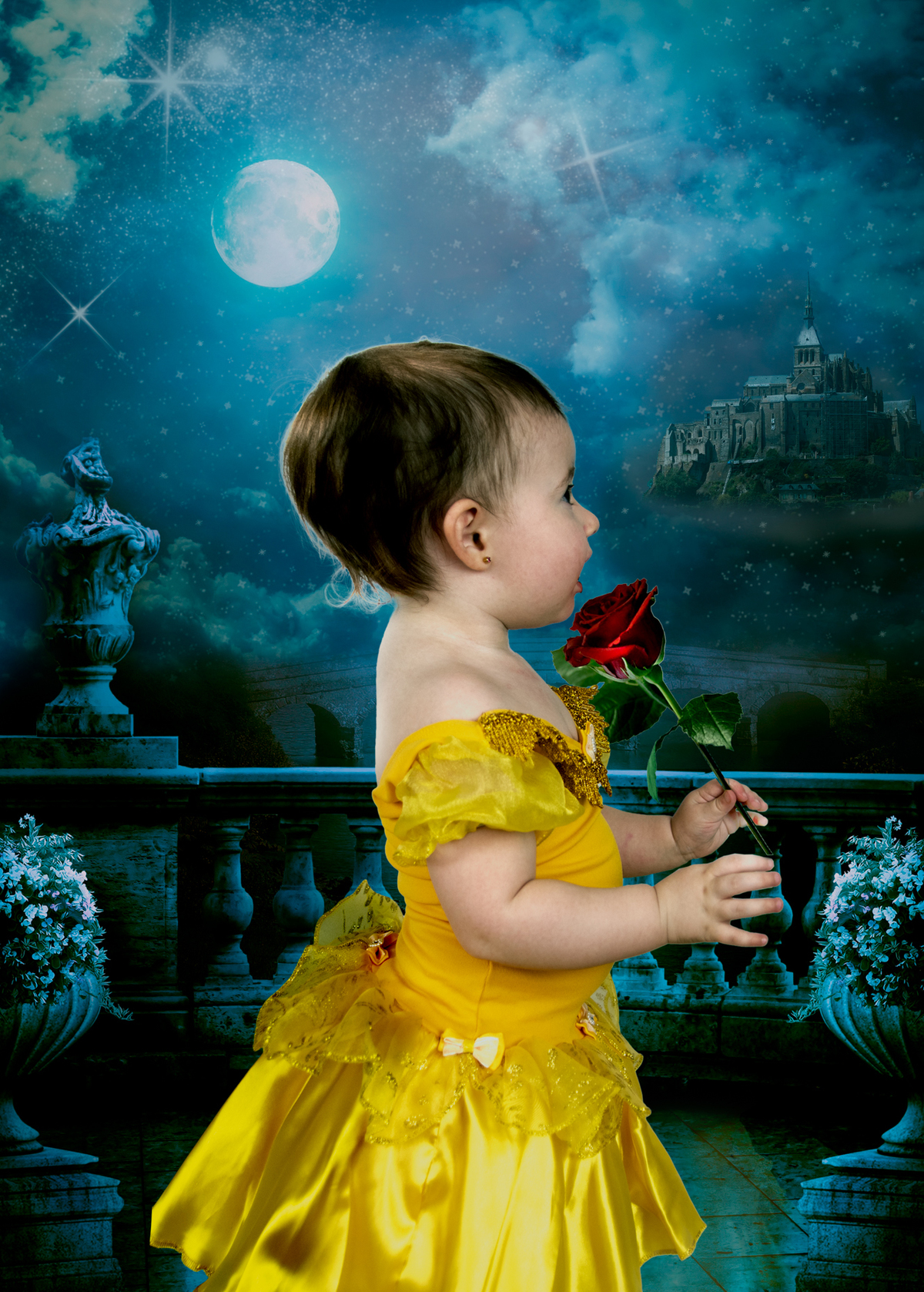 Juntar mundo do faz de conta em fotografias de estudio, ensaio infantil lúdico e encantador, com tema A Bela e a Fera.