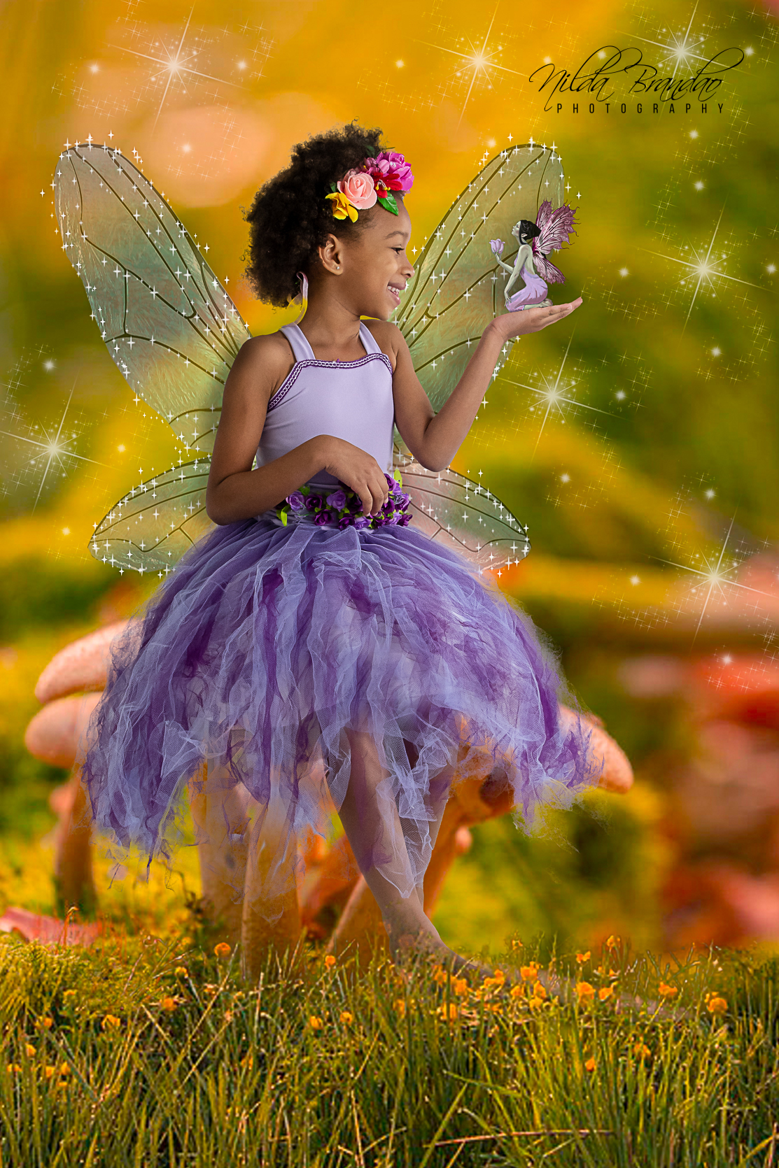 Ensaio fotográfico infantil lúdico, cheio de magia e encantamento, com fadas, princesas e faz de conta. 