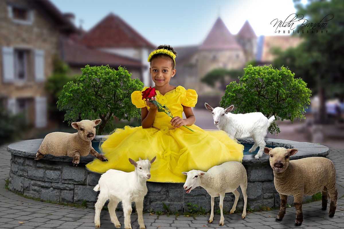 Ensaio fotográfico infantil lúdico, cheio de magia e encantamento, com fadas, princesas e faz de conta. 