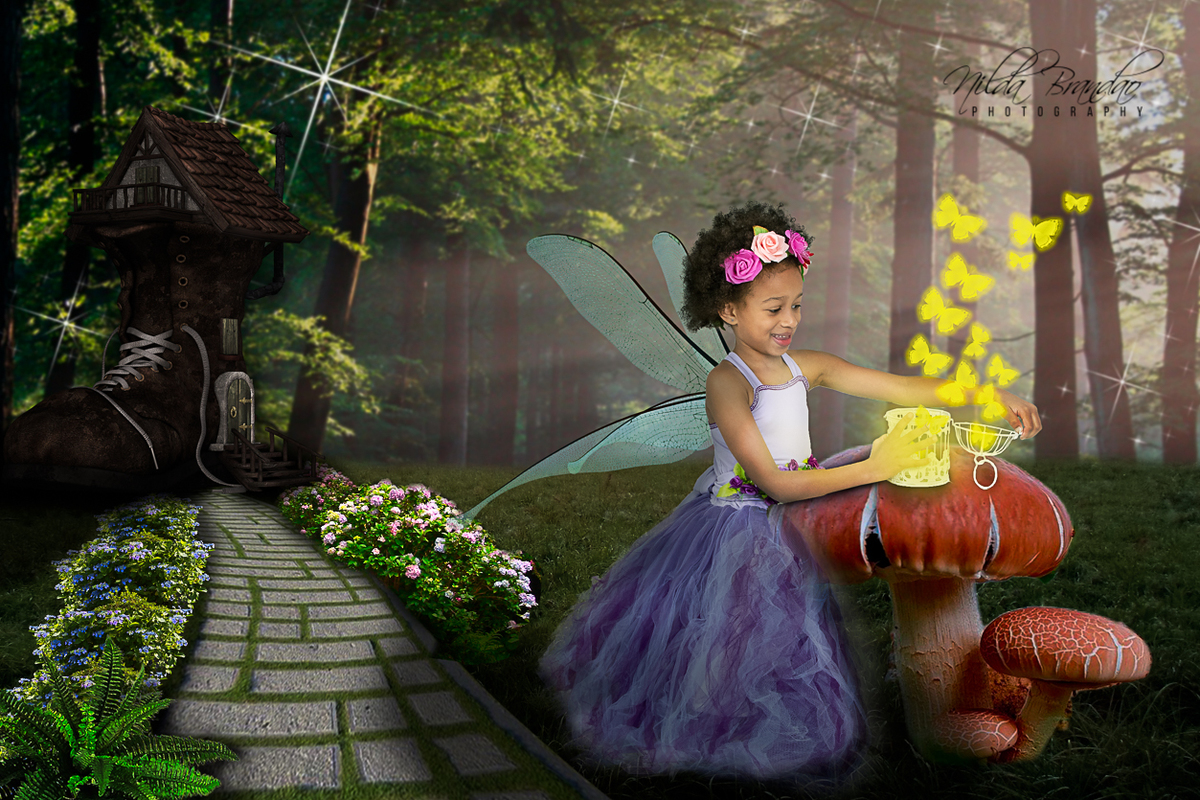 Ensaio fotográfico infantil lúdico, cheio de magia e encantamento, com fadas, princesas e faz de conta. 
