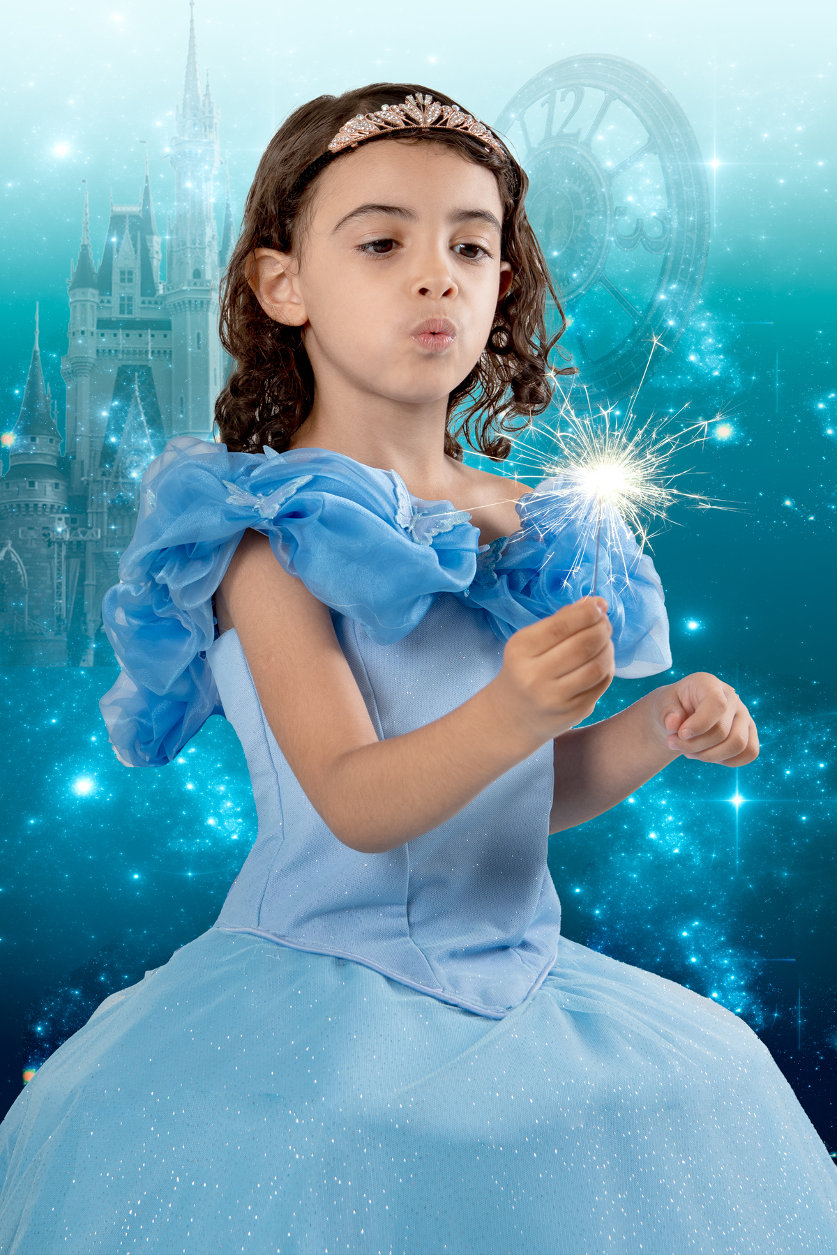 Ensaio Infantil Temático Cinderela, com vestido igual ao do filme da Disney