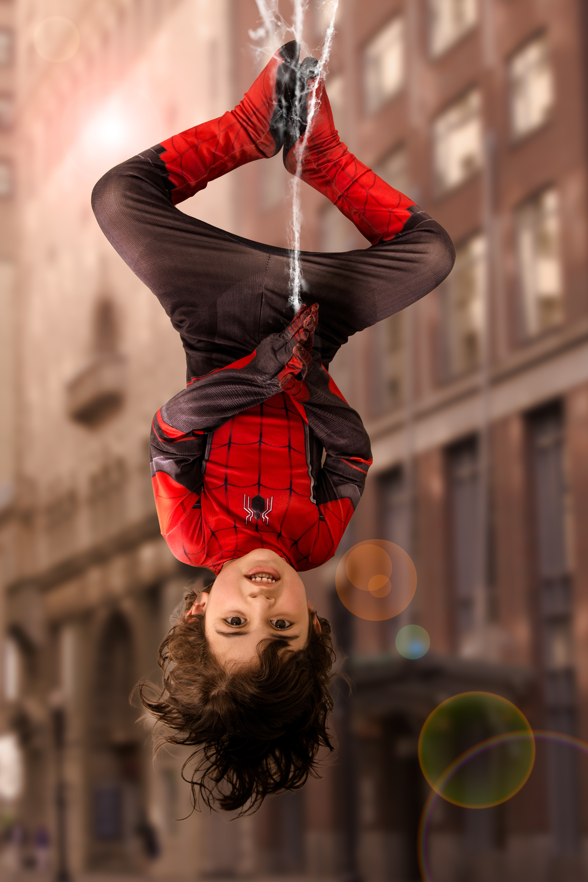 Ensaio infantil temático homem aranha 