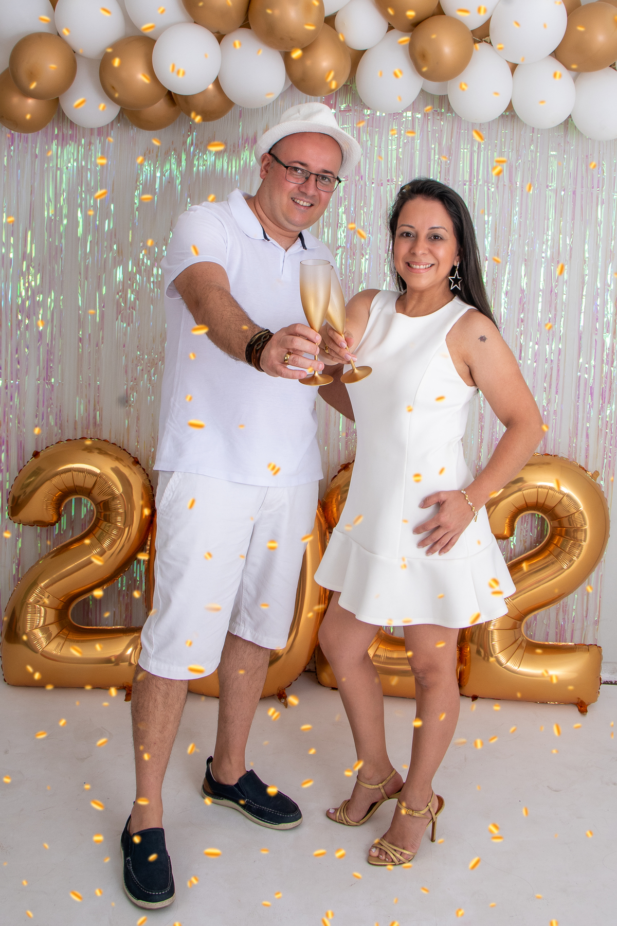 Esperar o ano novo fazendo fotos divertidas e cheias de boas energias, quer jeito mais legal de começar um novo ciclo?

