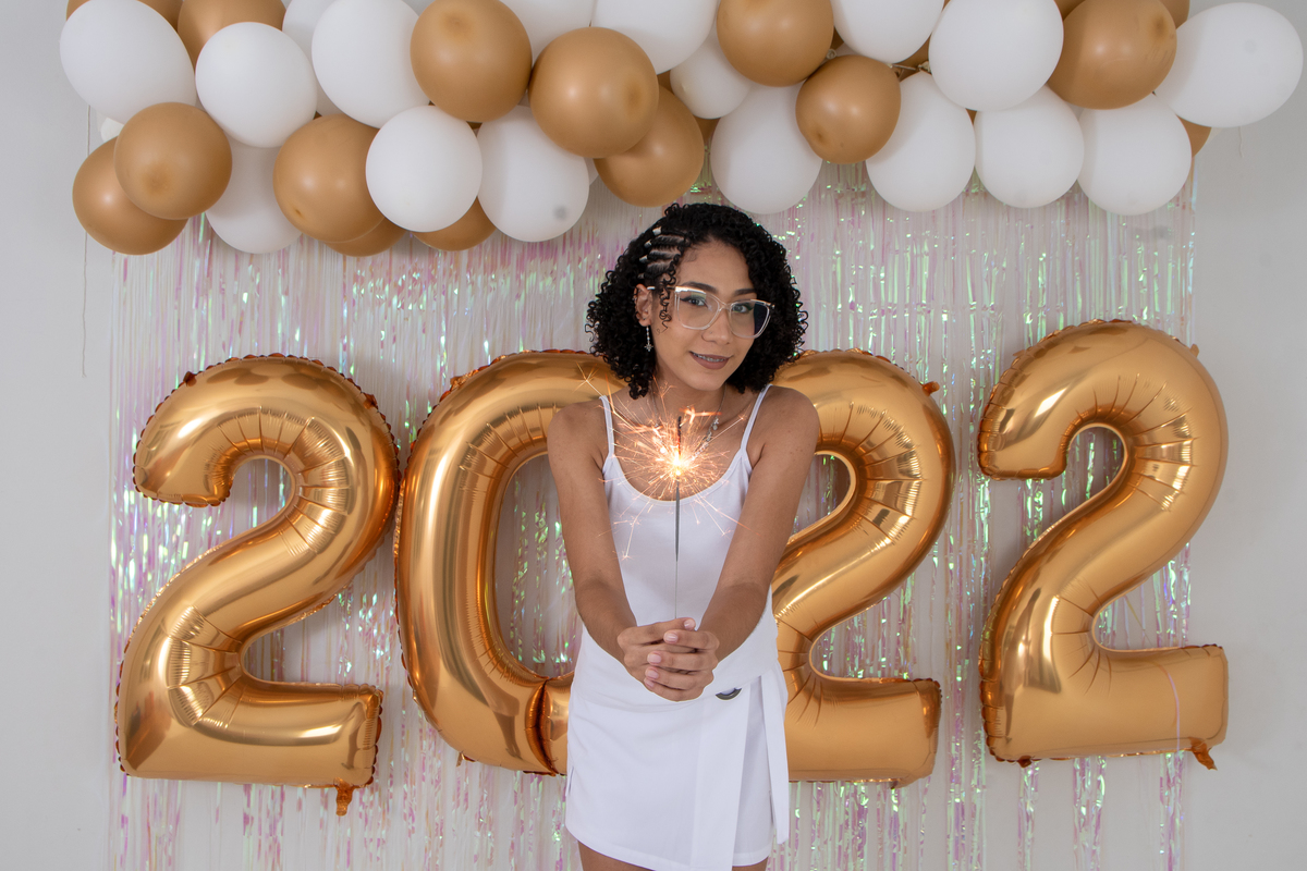 Esperar o ano novo fazendo fotos divertidas e cheias de boas energias, quer jeito mais legal de começar um novo ciclo?

