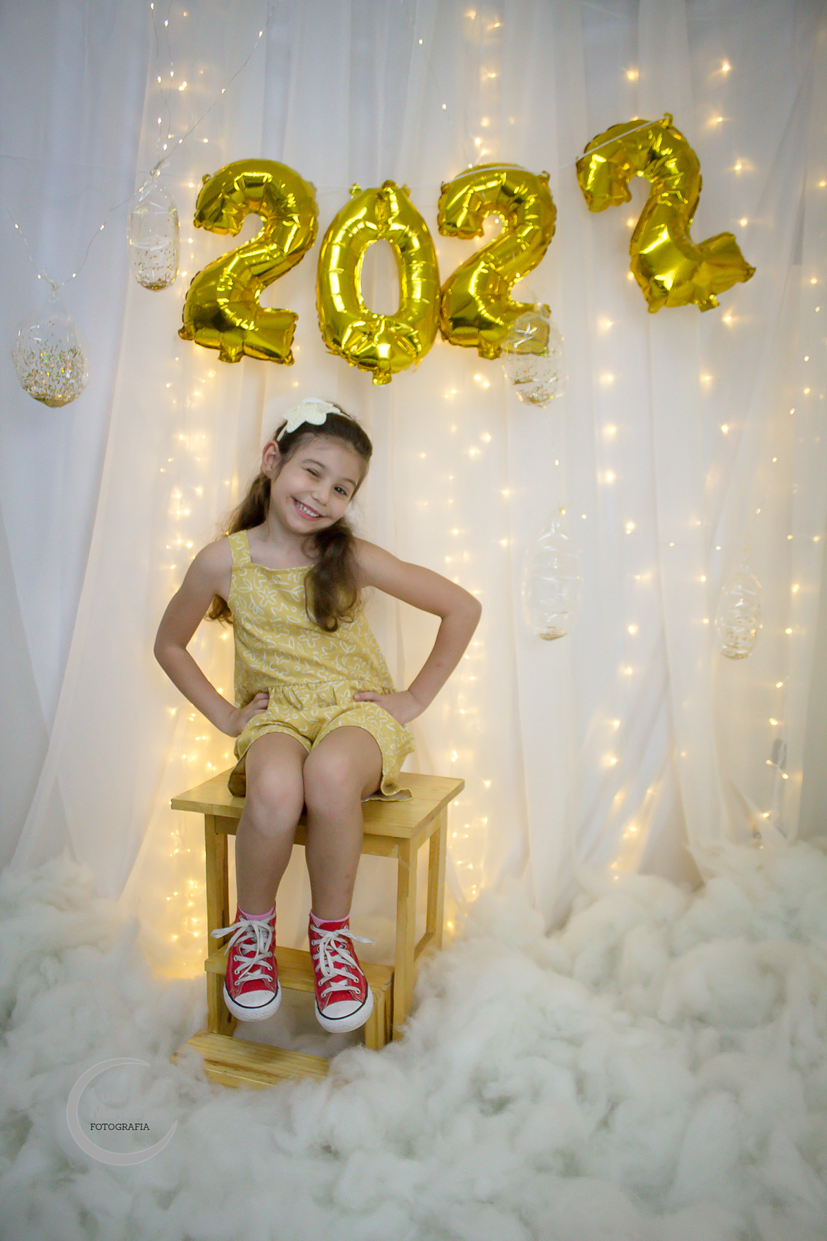 ensaio natal 2021 familia estudio fotografia sp zl tema cozinha bagunca farinha ano novo 2022