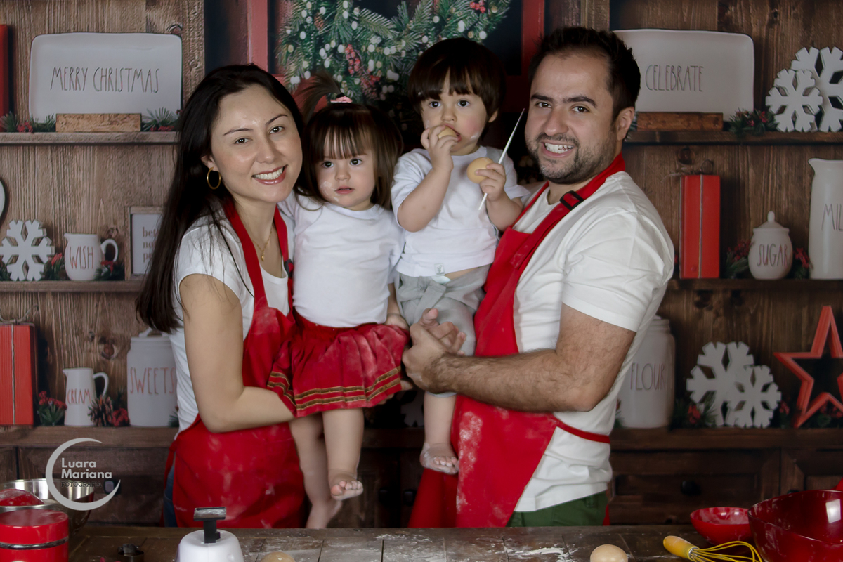 ensaio interativo natal familia bebe gemeos estudio sp zl cozinha bagunca