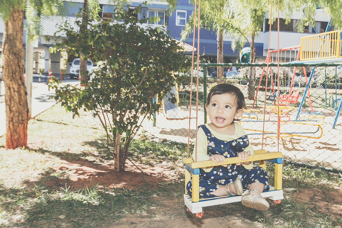 Ensaio família Nina parquinho infância balanço
