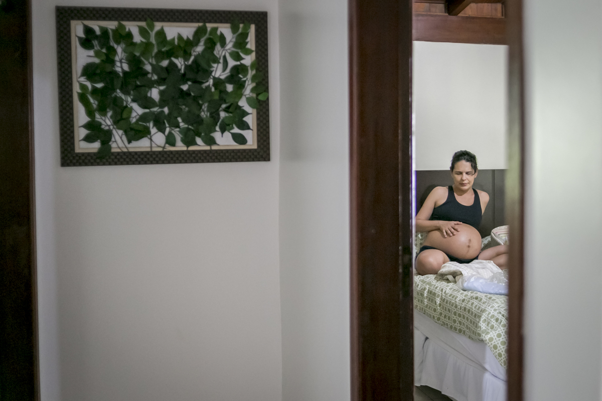 Registro de nascimento fotografia de parto humanizado doula Veloso Valentim Fotografia afetiva