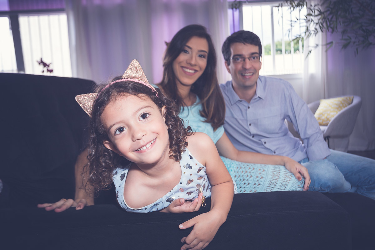 ensaio gestante Veloso Valentim Fotografia afetiva família irmã quartinho do bebê decoração menino lifestyle