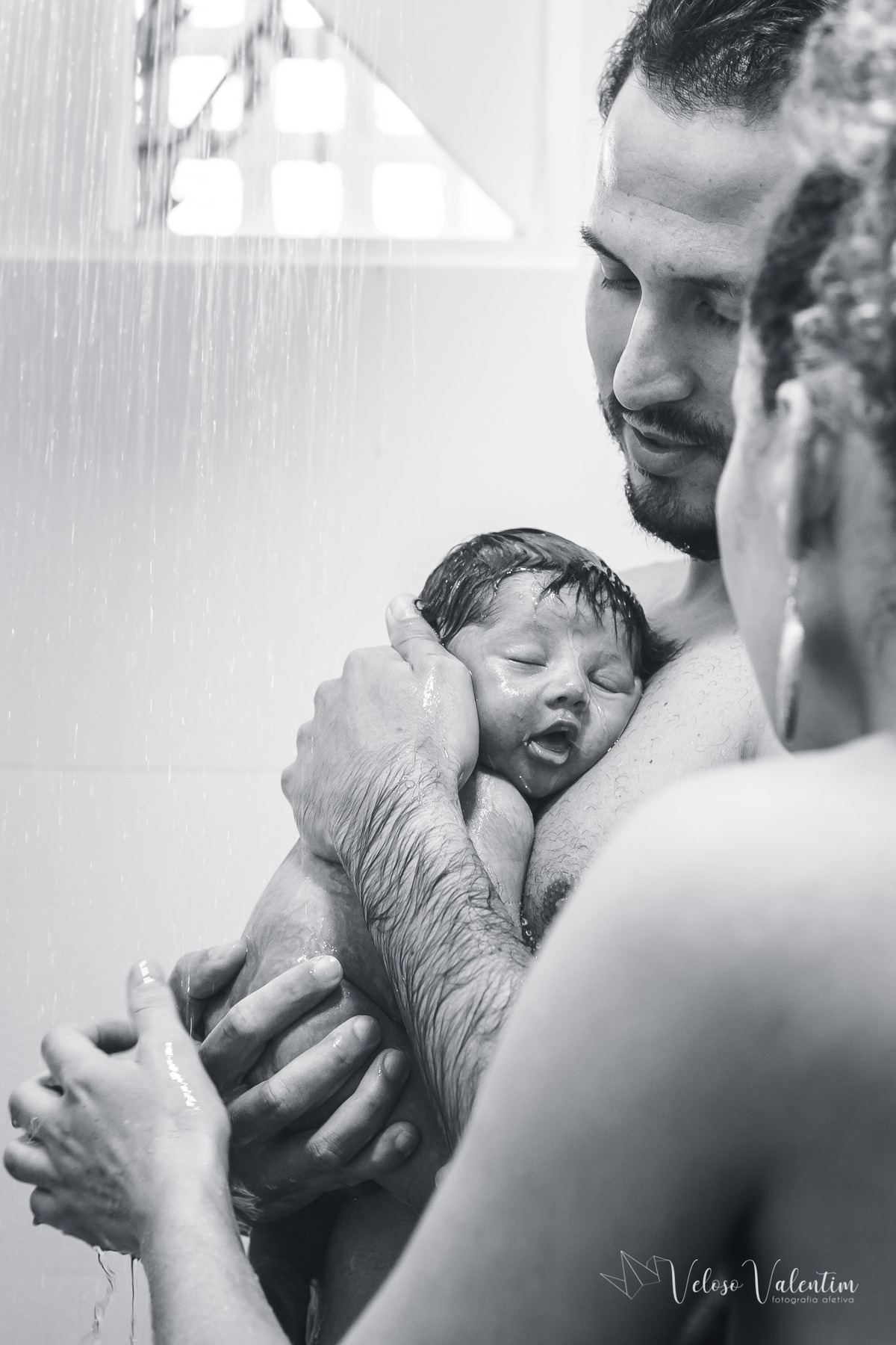 banho de chuveiro no recém nascido