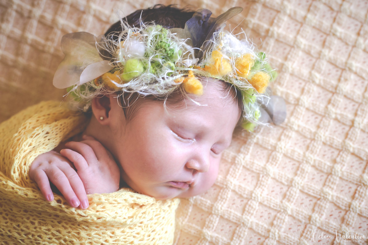 newborn amarelo bebê flores
