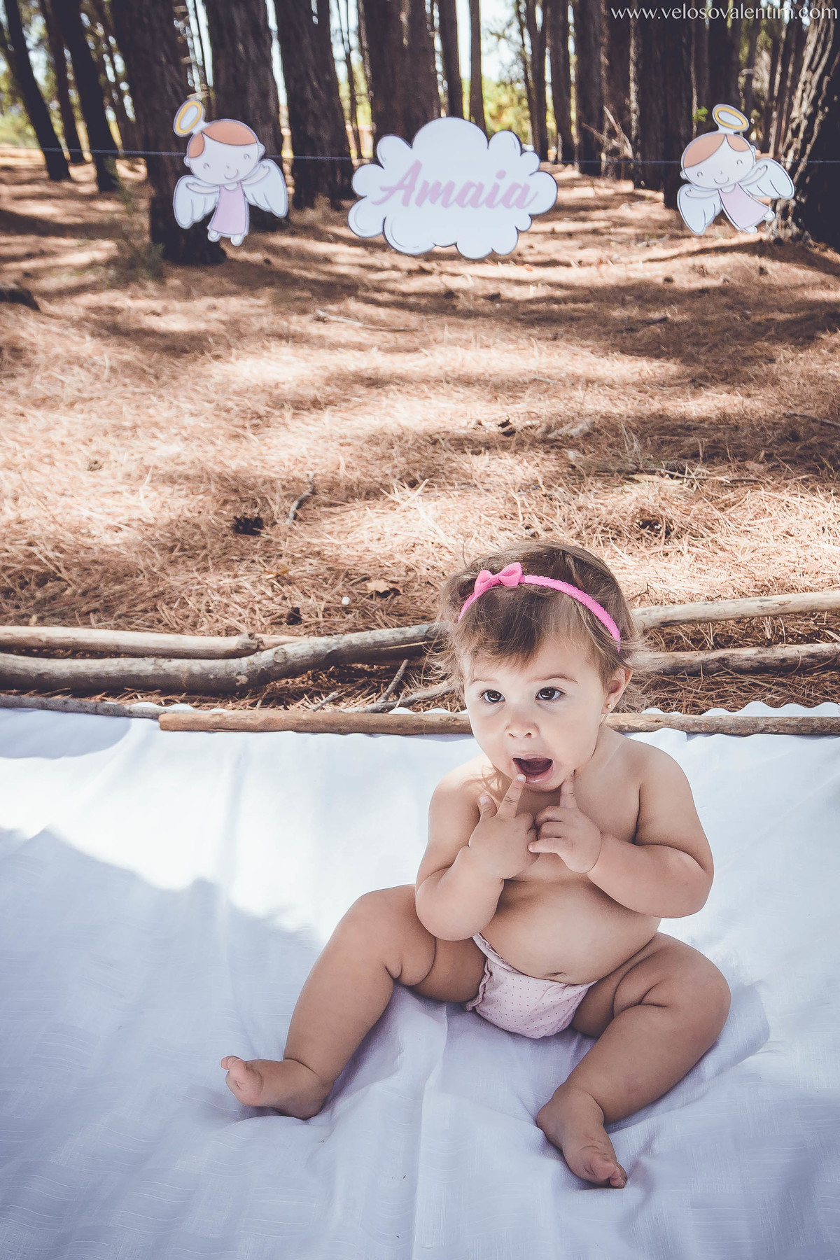 ensaio infantil ao ar livre bebê com cara sapeca Brasília DF