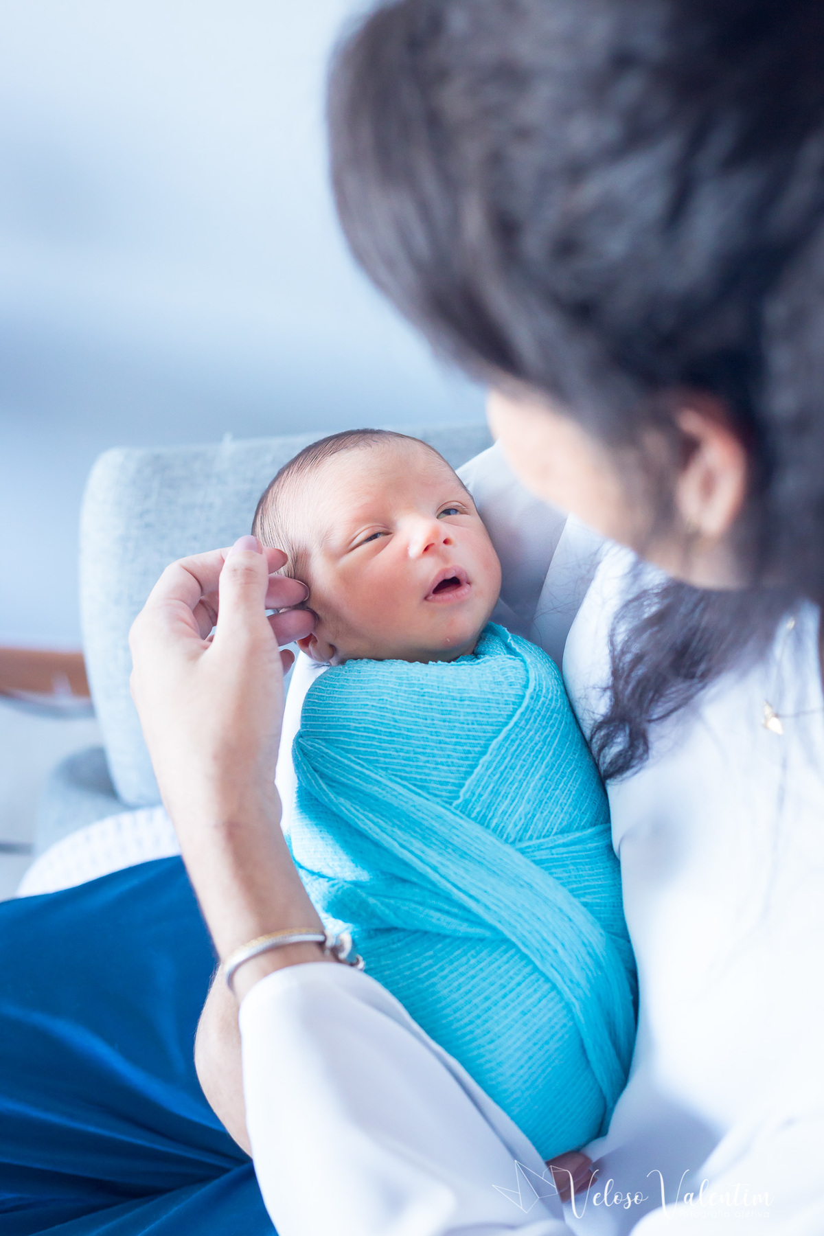 ensaio newborn em casa lifestyle amamentação book recém nascido Brasília DF