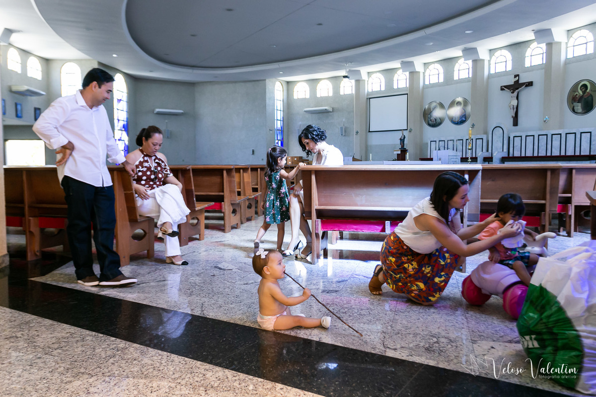 Batizado Olga paróquia nossa senhora do rosário lago sul Brasília recepção decoração mesa do bolo
