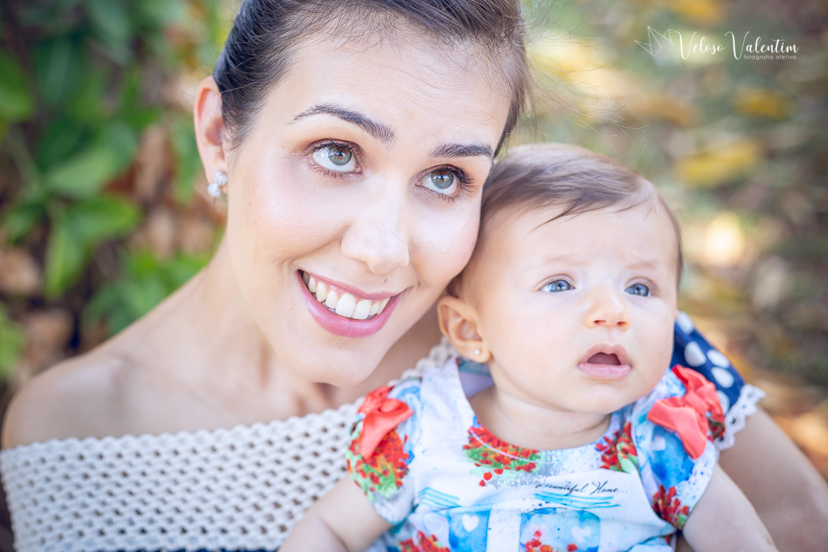 ensaio acompanhamento do primeiro ano do bebê Aurora 4 meses em casa com a família Brasília DF