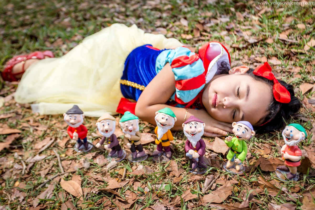 Ensaio Gestante Guará Brasília ao ar livre no parque casal céu azul cerrado