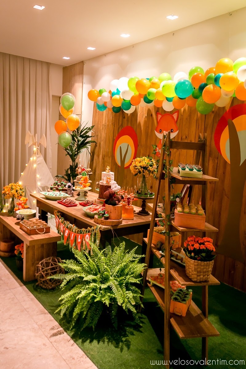 Ensaio Gestante Guará Brasília ao ar livre no parque casal céu azul cerrado