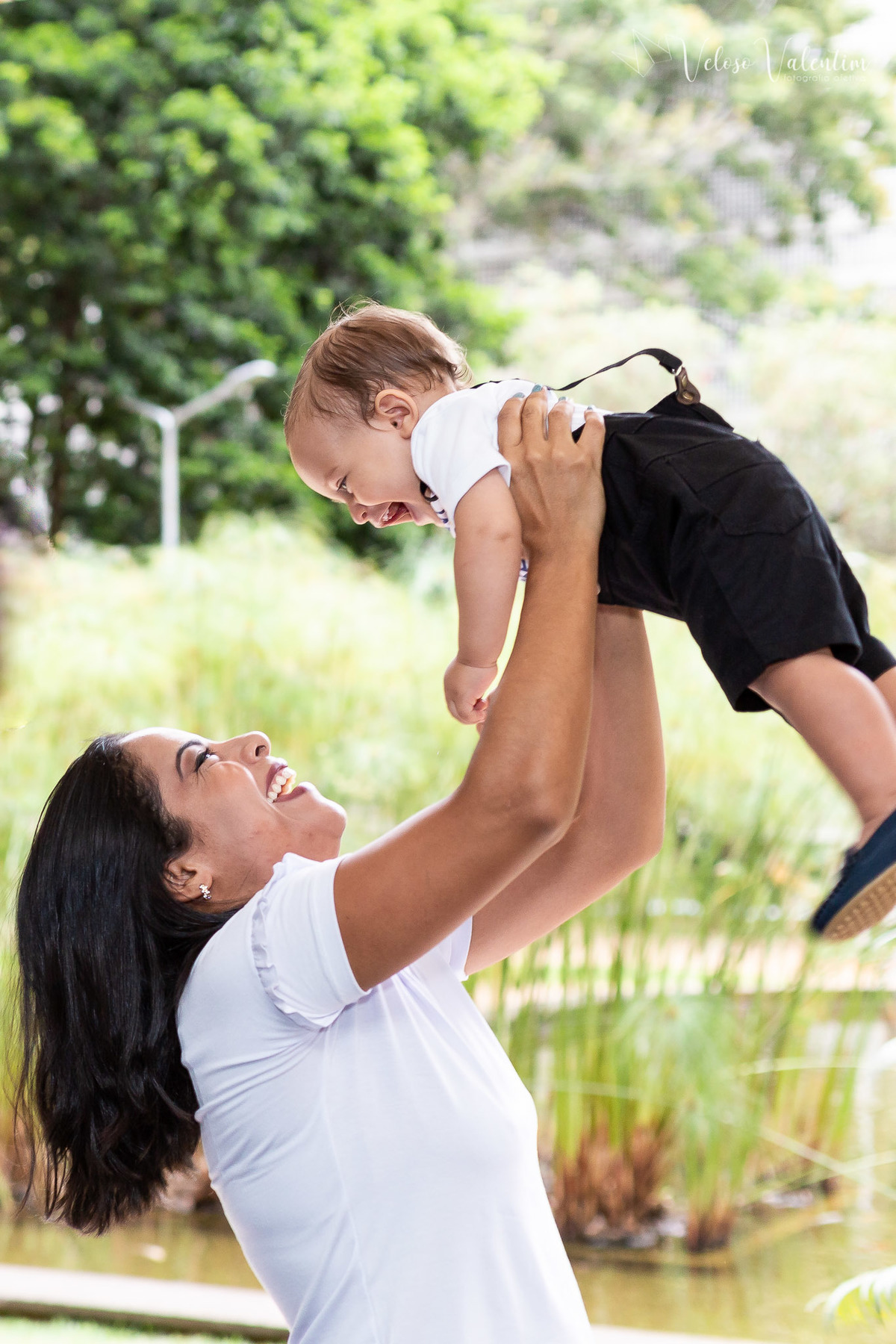 ensaio smash the cake com tinta, smash the paint, ensaio família, fotografia afetiva, quadra modelo 308 sul, Brasília DF. Poderoso Chefinho 