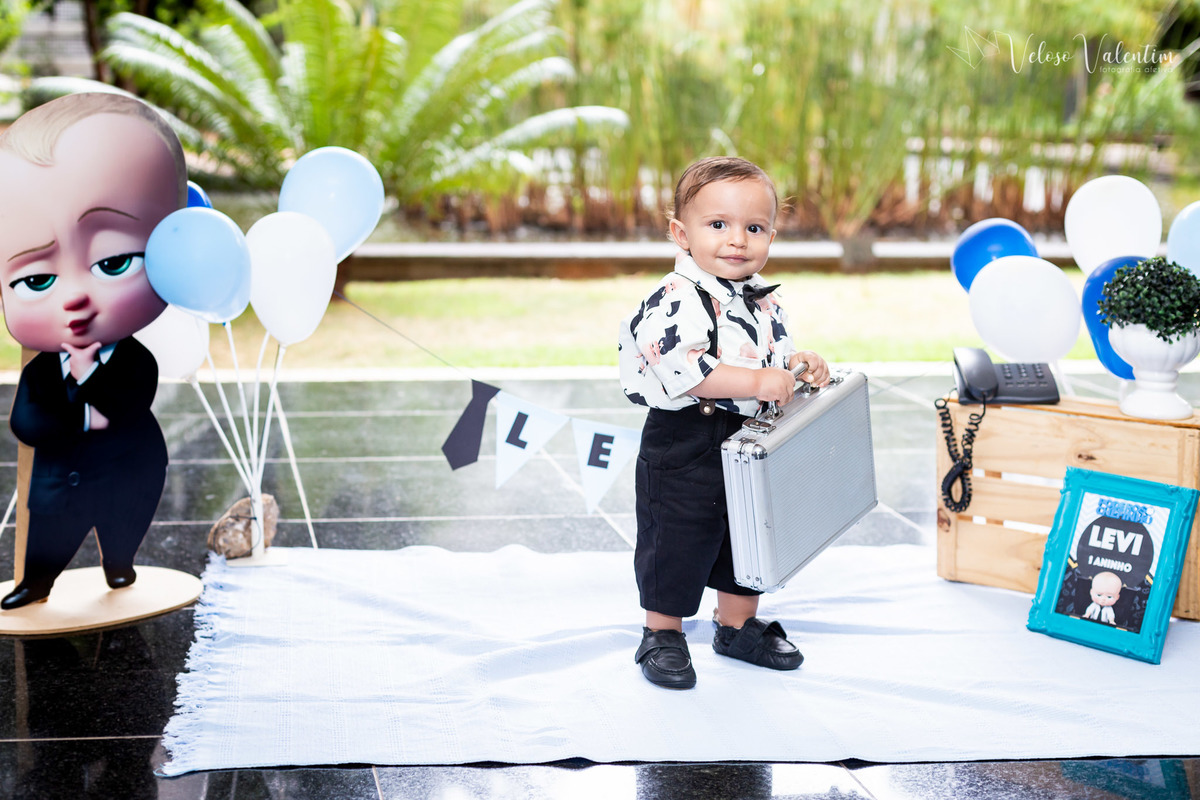 ensaio smash the cake com tinta, smash the paint, ensaio família, fotografia afetiva, quadra modelo 308 sul, Brasília DF. Poderoso Chefinho 